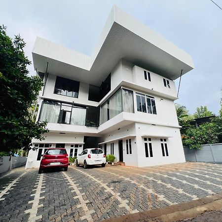 Nest Homes Nilambūr Εξωτερικό φωτογραφία