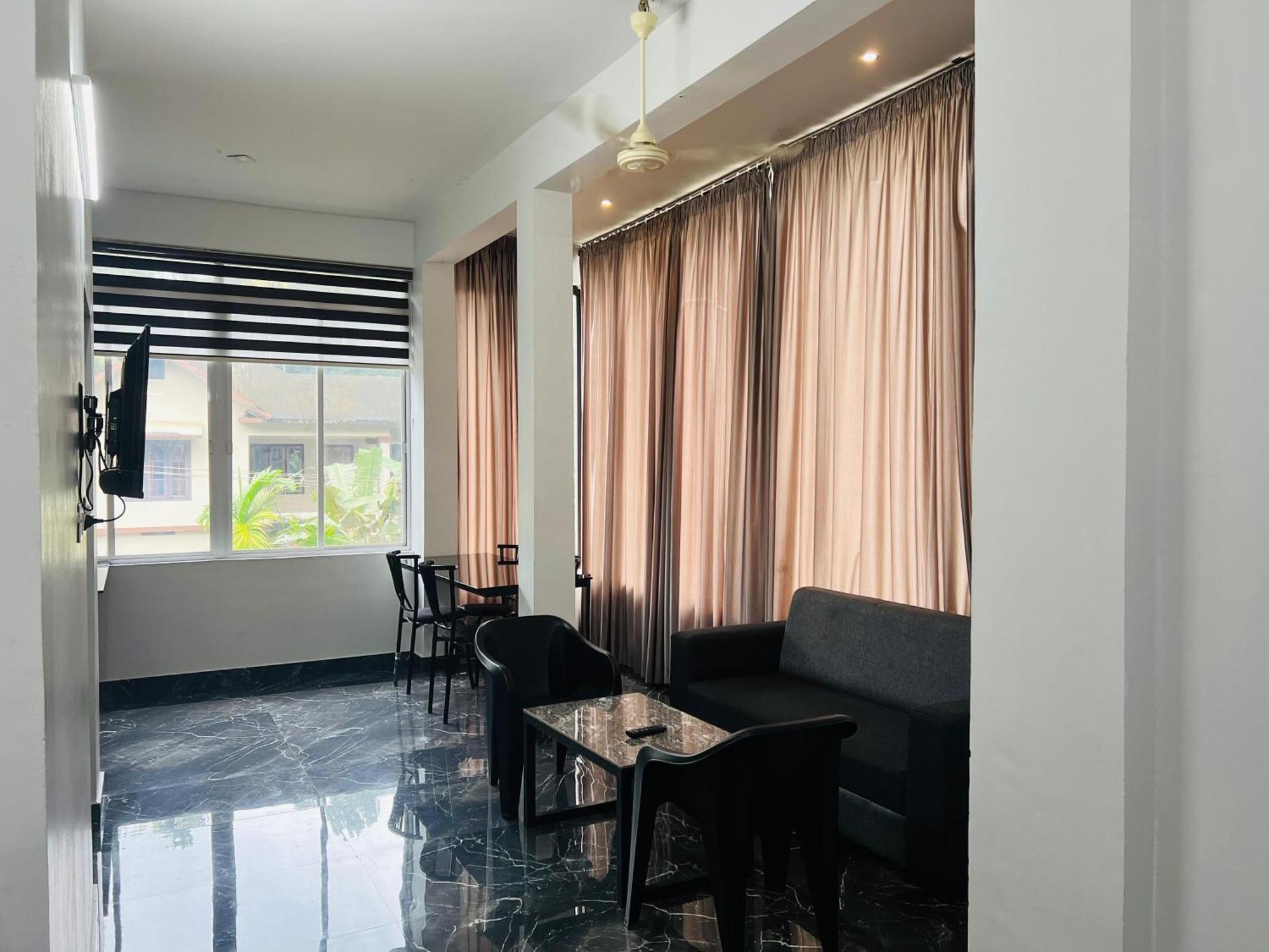 Nest Homes Nilambūr Εξωτερικό φωτογραφία