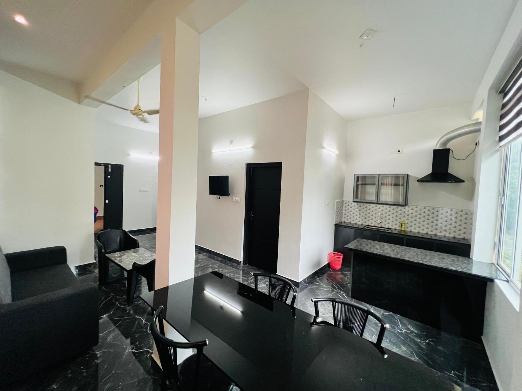 Nest Homes Nilambūr Εξωτερικό φωτογραφία