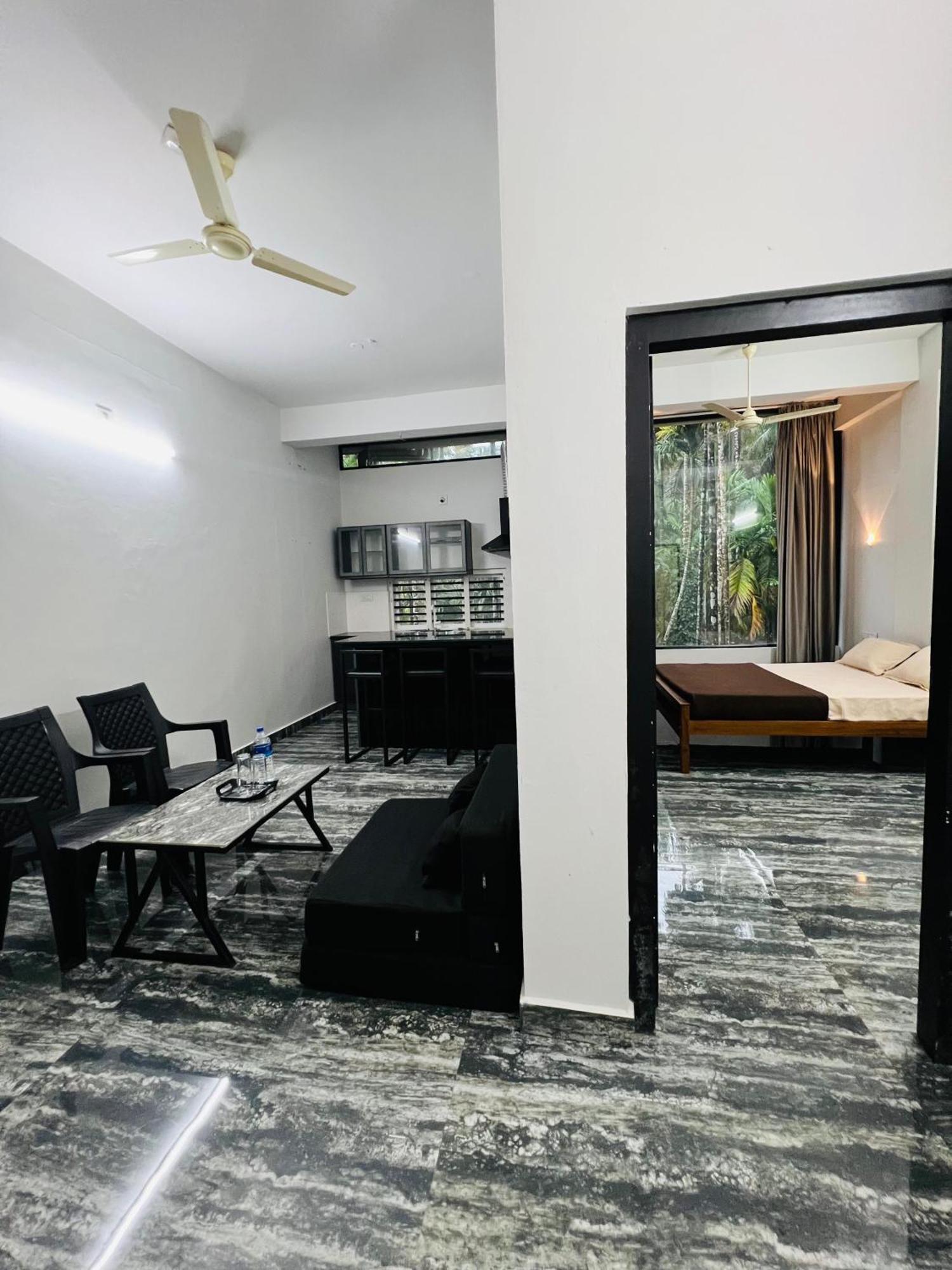 Nest Homes Nilambūr Εξωτερικό φωτογραφία